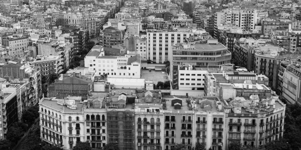 Derecho Inmobiliario / Abogados Inmobiliarios Sant Antoni de Vilamajor · Revisión y Modificación de Estatutos y Normas de la Comunidad