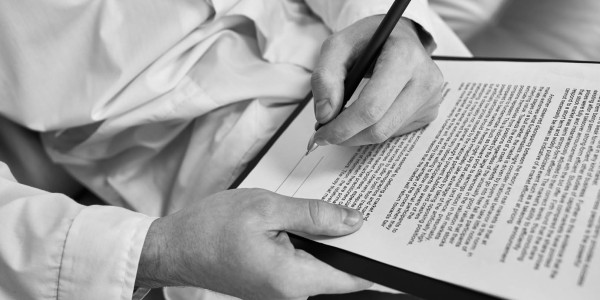 Derecho Mercantil / Abogados Mercantilistas Ullastrell · Redacción y Negociación de Contratos de Franquicia