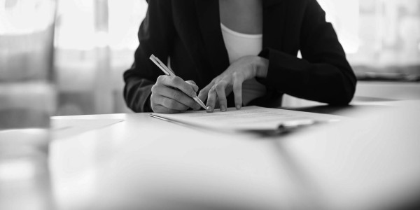 Derecho Sucesorio / Abogados Herencias y Testamentos Sant Boi de Llobregat · Derecho de Herederos y Legatarios
